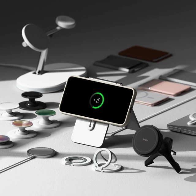 Silikónový kryt na Samsung Galaxy S25 s kamenným krúžkom, magnetický MagSafe.