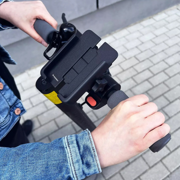 Wozinsky kovový držiak telefónu na bicykel, kolobežky čierny (WBHBK3)