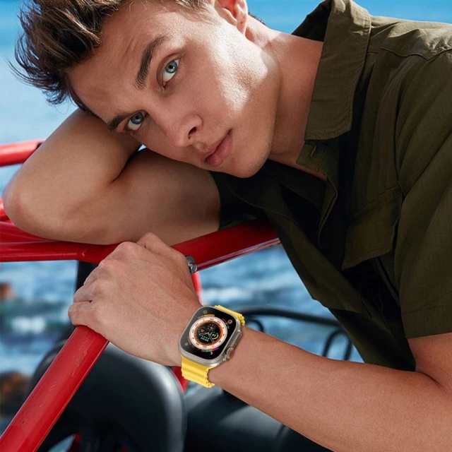 ICONBAND PRO APPLE HODINKY 4 / 5 / 6 / 7 / 8 / SE / ULTRA (42 / 44 / 45 / 49 MM) ŽLUTÁ