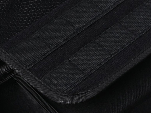 Alogy Tough Pouch Nintendo Switch-Hülle aus schwarzem Glas