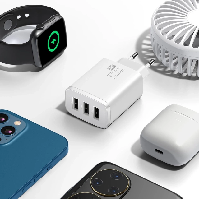 Baseus Compact nabíjačka 3x USB 17W biela (CCXJ020102)