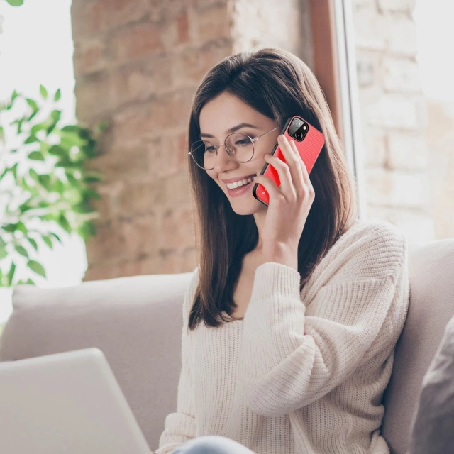 Dux Ducis Fino Schutzhülle mit Nylonmaterial bezogen iPhone 14 rot