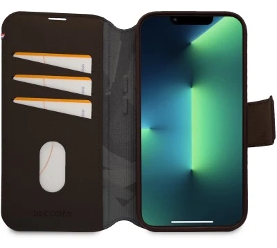 Decoded Detachable Wallet - ochranné kožené puzdro pre iPhone 14 Plus kompatibilné s MagSafe (hnedé)