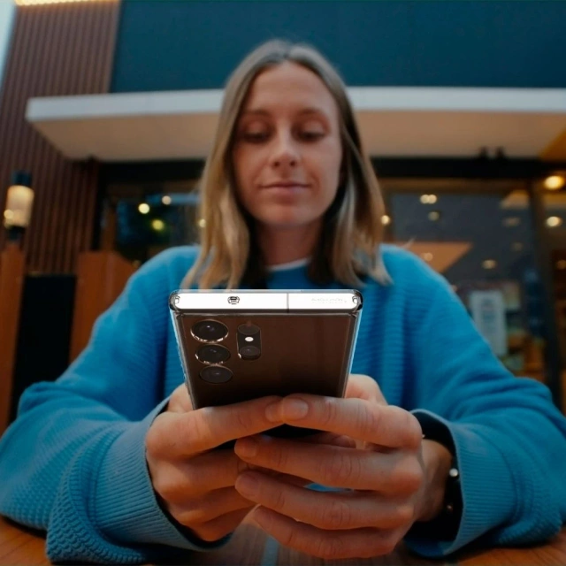 Etui ochronne Spigen Ultra Hybrid pro Samsung Galaxy S23 Ultra Crystal Clear