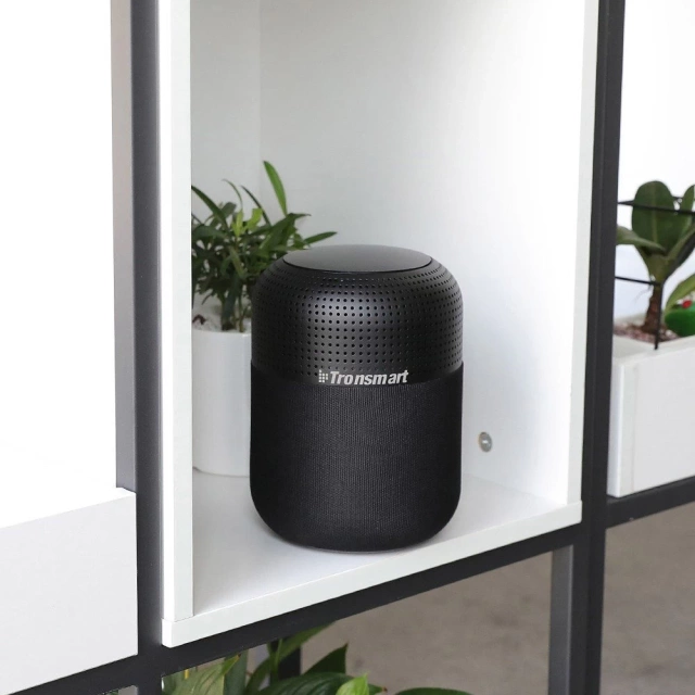 Přenosný bezdrátový Bluetooth 5.0 reproduktor Tronsmart Element T6 Max 60 W černý (365144)