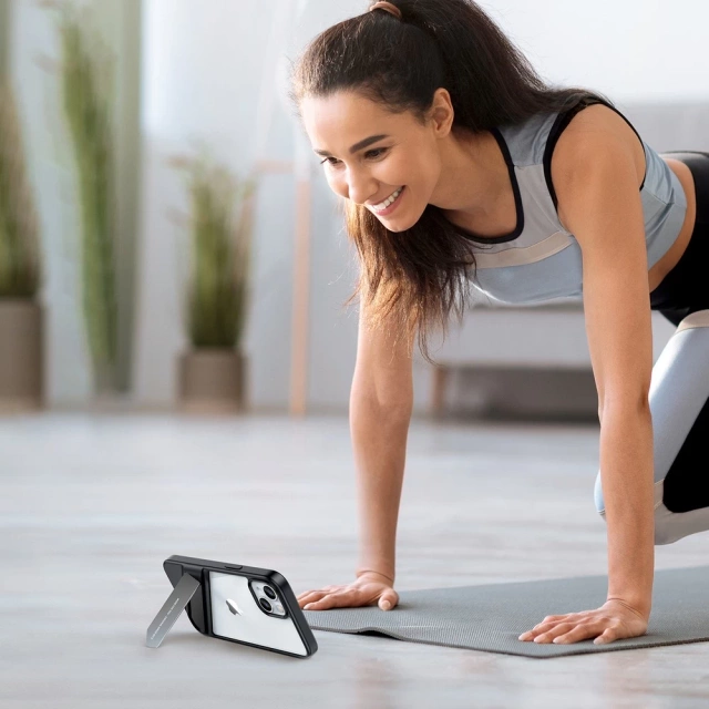 Ugreen Fusion Kickstand Case iPhone 13 Pro Hard Cover s gélovým rámom a stojanom čierny (90153)