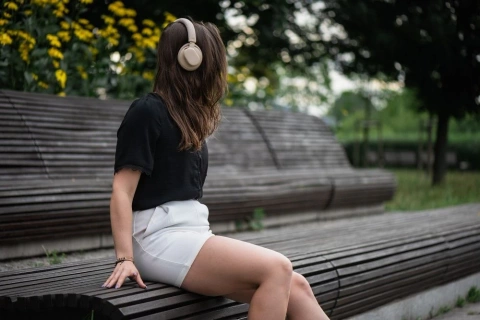 Bezdrátová sluchátka Forcell F-Audio ANC Touch Beat béžová