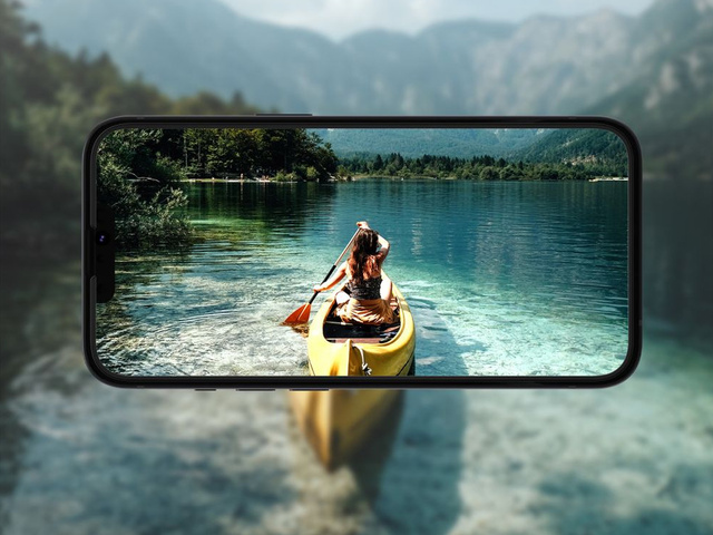 Скло Spigen ALM Glass FC Tempered Glass для Apple iPhone 13/13 Pro Black