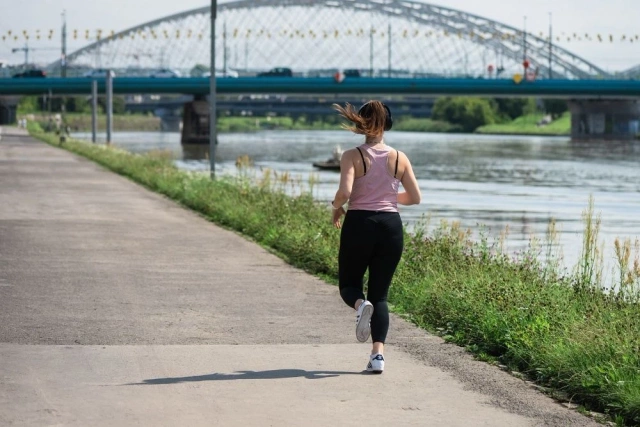 Bezdrôtové slúchadlá Forcell F-Audio ANC Sonic Aura, čierne