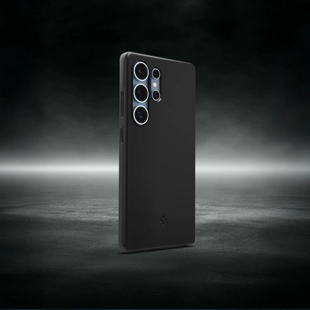 Samsung Galaxy S25 Ultra Schwarze Spigen Thin Fit Mag MagSafe Hülle