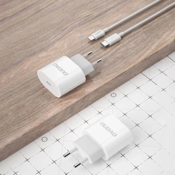 Dudao 20W USB-C nástenná nabíjačka s káblom - Biela