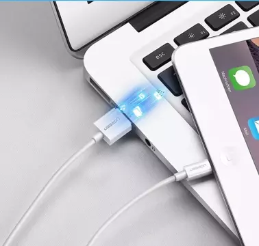 Кабель Ugreen Кабель USB - Lightning MFI 1m 2,4A білий (20728)