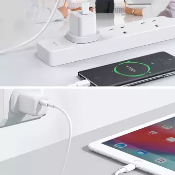 Настінний зарядний пристрій Joyroom USB Type C / USB 30W Power Delivery Quick Charge 4.5A (вилка UK) білий (L-QP303)